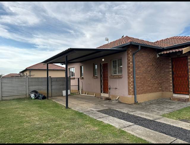 3 BEDROOM HOUSE FOR SALE IN WATERVAL EAST
